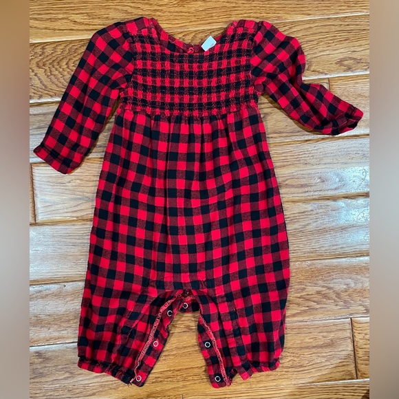 Old Navy 6-12 Months Flannel Romper- Buffalo Check - Picture 1 of 4